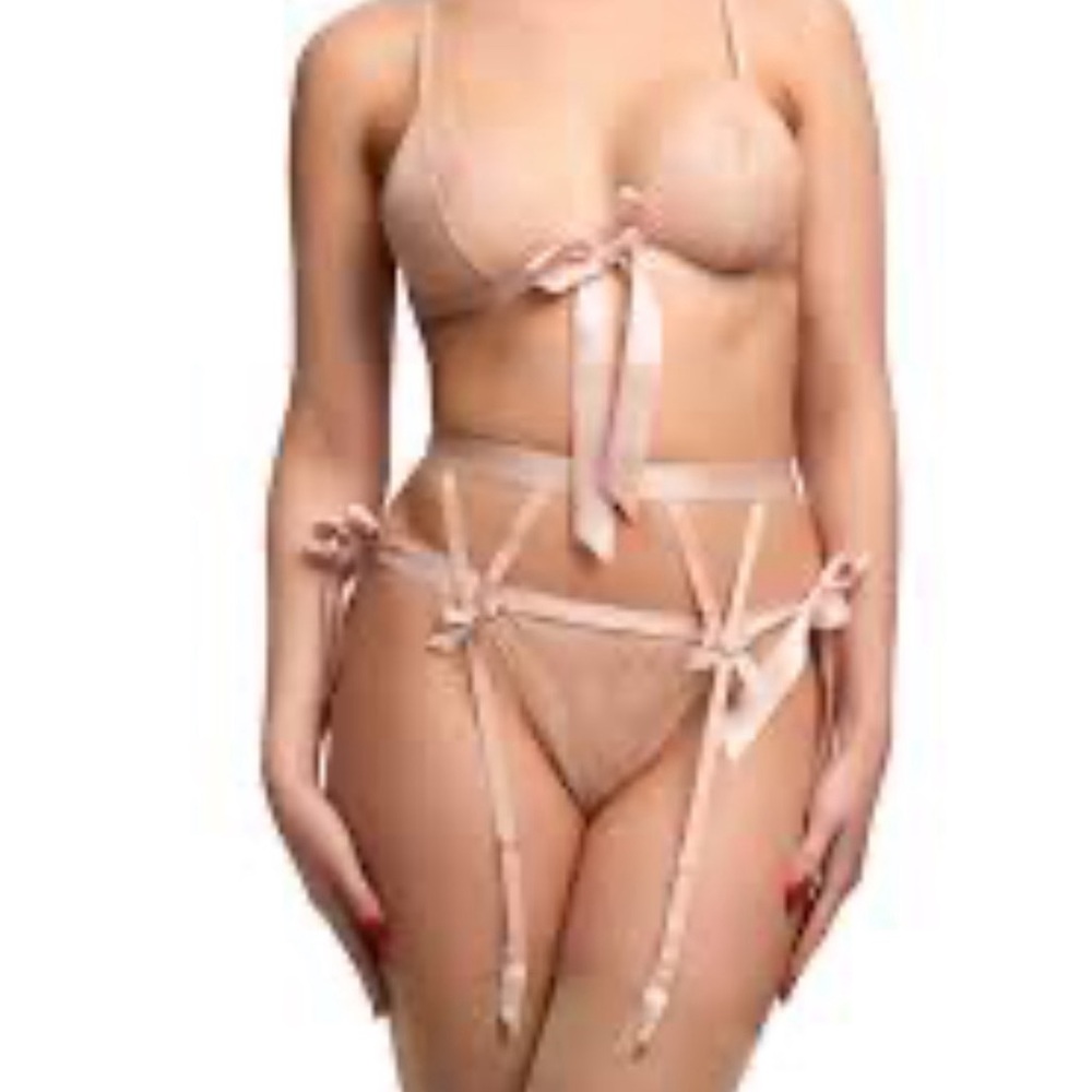 NWT Dita Von Teese Von Follies Fantacist 3pc Set